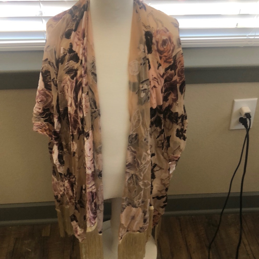 Floral Shaw open front with fringe